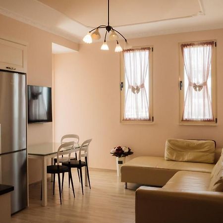 Adriatic East View Apartment Durres Ngoại thất bức ảnh
